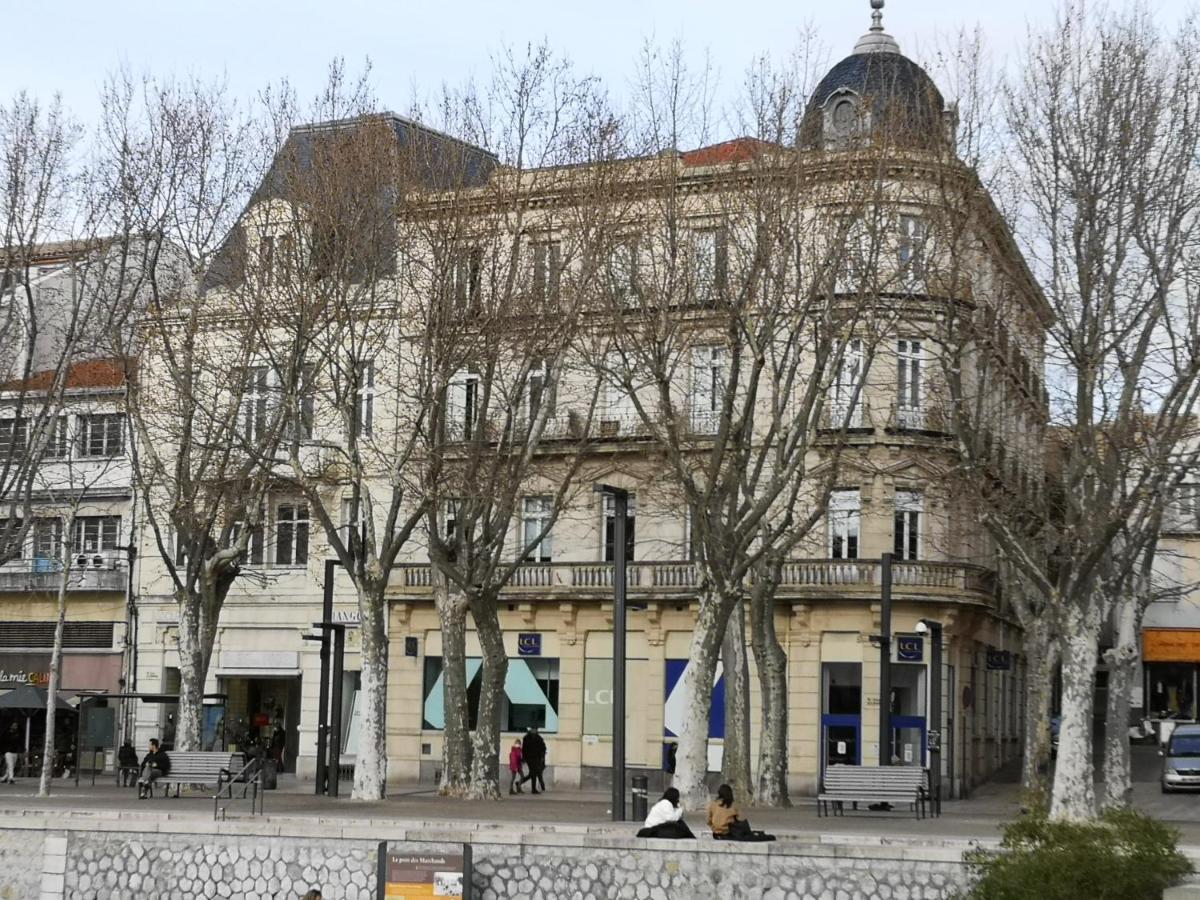 Appartement De 105M2, Balcon Sur Cours De La Republique Ναρμπόν Εξωτερικό φωτογραφία