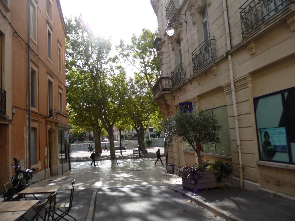 Appartement De 105M2, Balcon Sur Cours De La Republique Ναρμπόν Εξωτερικό φωτογραφία